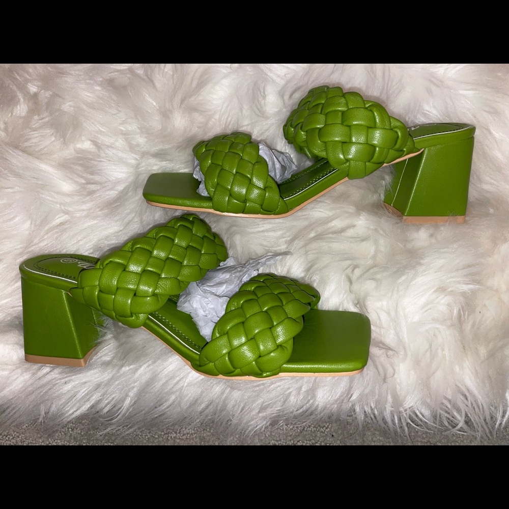 Green mid size heels